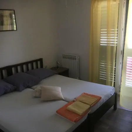Apartament Anamarija's