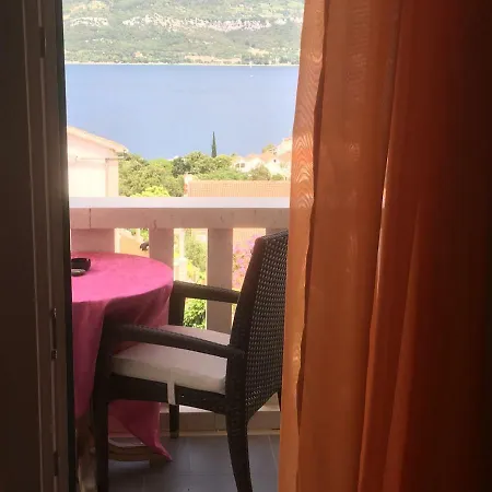 Apartament Anamarija's *